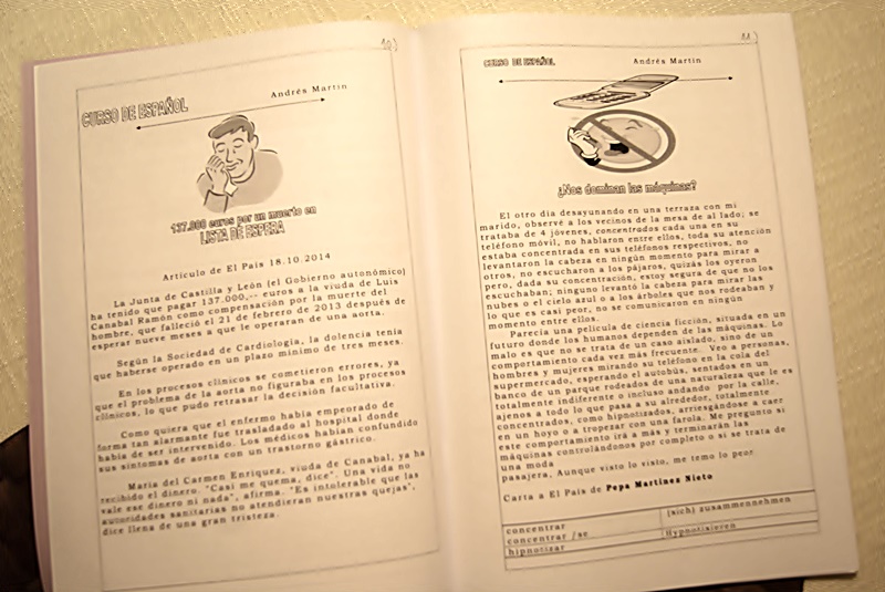 Dos páginas de uno de los cuadernos autoconfeccionados  que Andrés Martín utiliza en sus clases de español